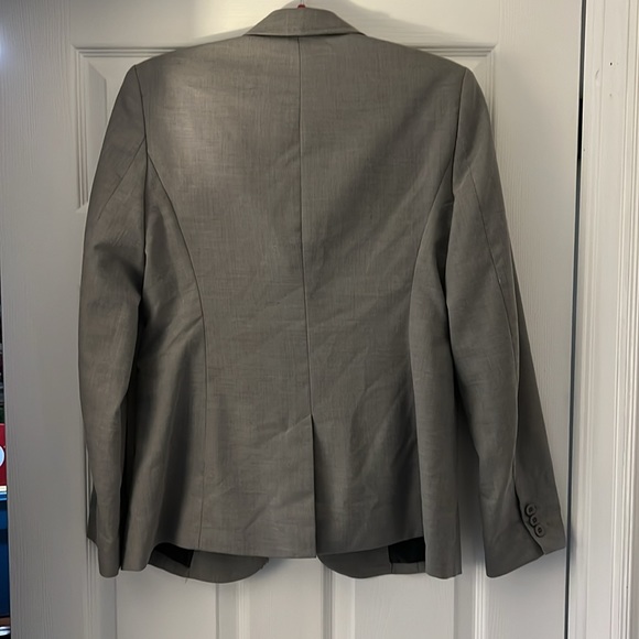Stylish DKNY grey blazer - Picture 4 of 4